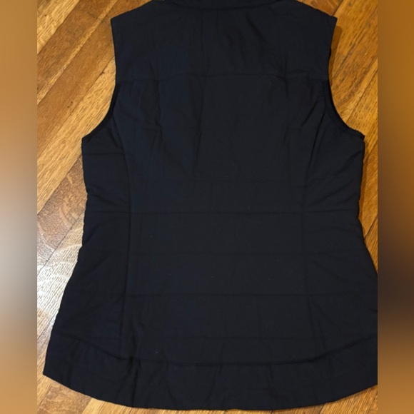 Toad & Co Quilted Puffer Vest - Picture 5 of 7